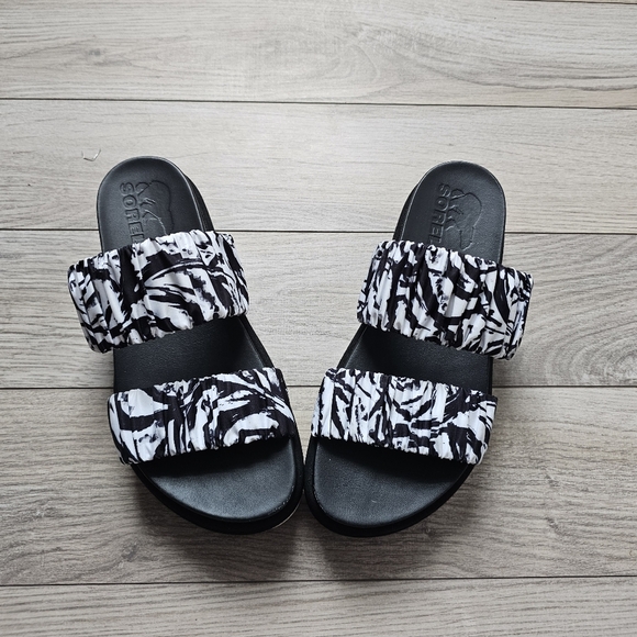 Sorel Women's Roaming Two Strap Slide Flat Sandal - Picture 3 of 7